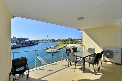Dolphin Quay Apartments - Tourism Search 5