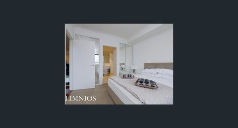 Frankly Francis - Exquisite Executive Apartment - Tourism Search 7