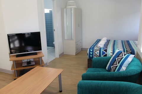 Mandurah Ocean Marina Chalets - Tourism Search 34