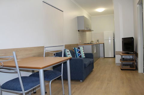 Mandurah Ocean Marina Chalets - Tourism Search 6