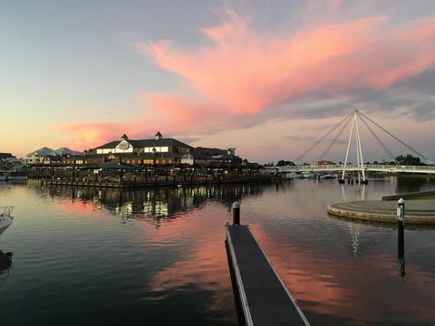 Mandurah Ocean Marina Chalets - Tourism Search 3
