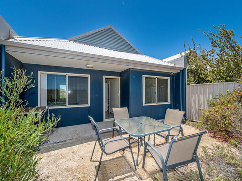 Seafront Unit 60 - Tourism Search 8