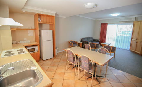 Esplanade Hotel Busselton - Tourism Search 14