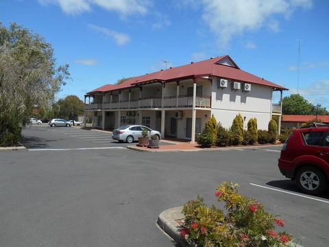 Esplanade Hotel Busselton - Tourism Search 32