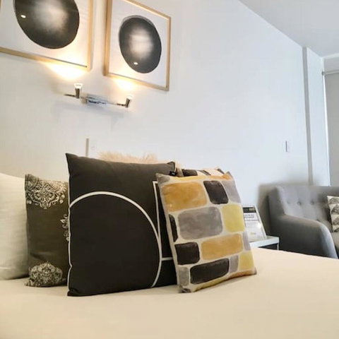 Sandy Bay Studio Apartment - Tourism Search 1