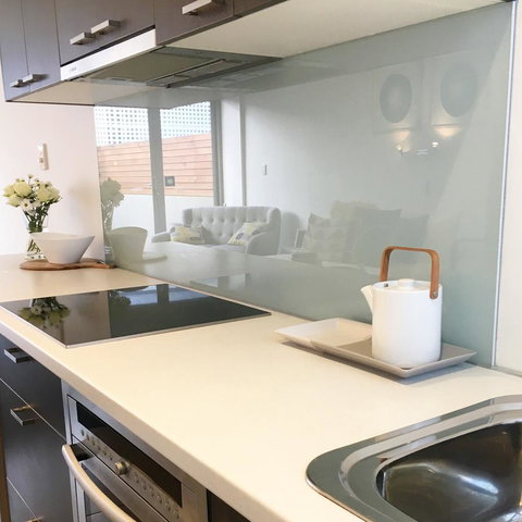 Sandy Bay Studio Apartment - Tourism Search 3