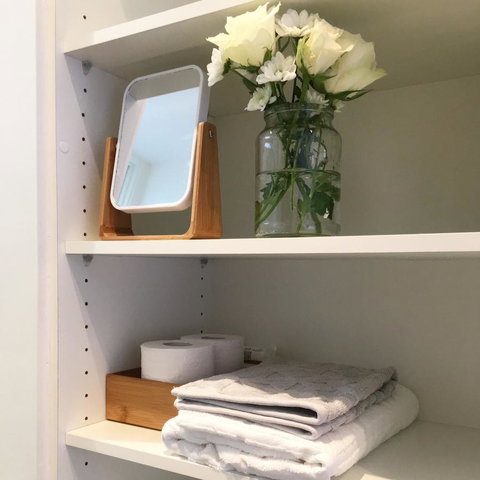 Sandy Bay Studio Apartment - Tourism Search 6