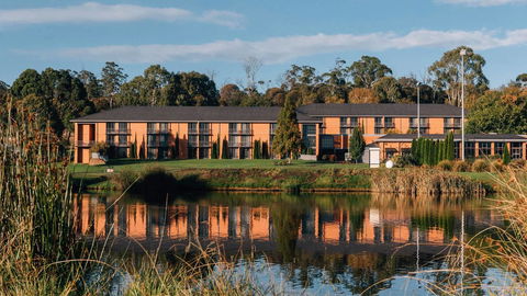 Country Club Tasmania - Tourism Search 16