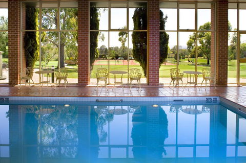 Country Club Tasmania - Tourism Search 27