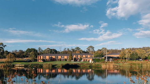 Country Club Tasmania - Tourism Search 6