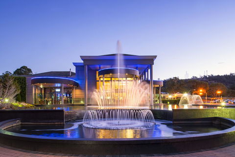 Country Club Tasmania - Tourism Search 28