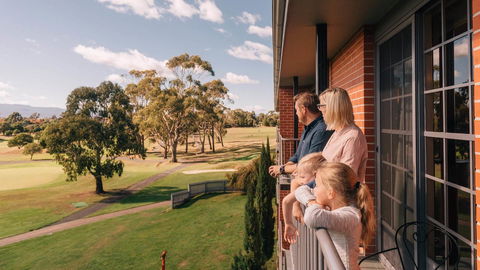 Country Club Tasmania - Tourism Search 26