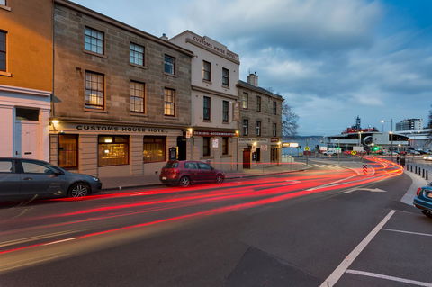 Customs House Hotel - Tourism Search 10