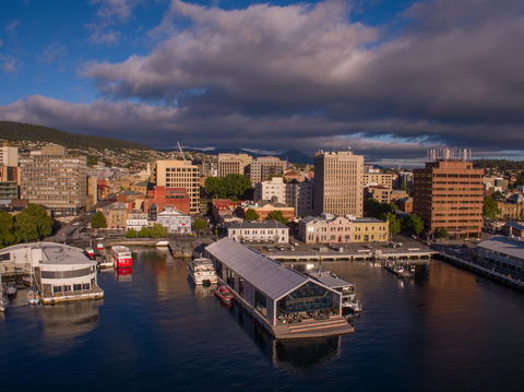 Customs House Hotel - Tourism Search 42