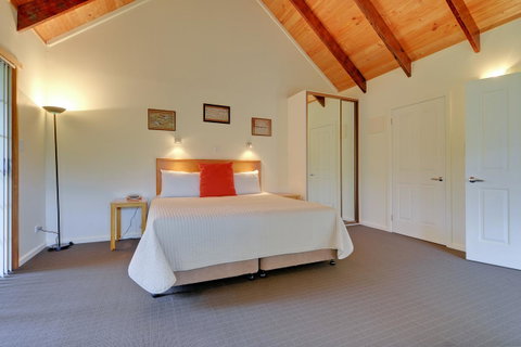 Aloft Boutique Accommodation - Tourism Search 15