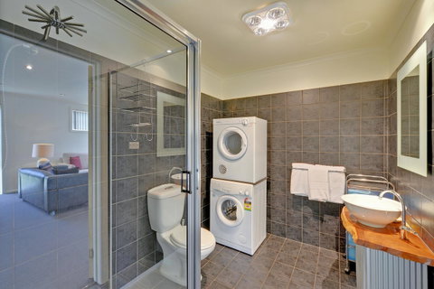 Aloft Boutique Accommodation - Tourism Search 16