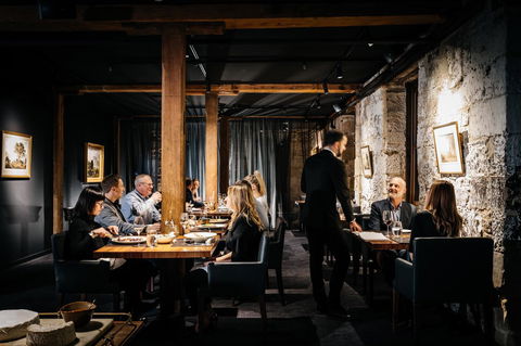 The Henry Jones Art Hotel - Tourism Search 13
