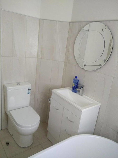 Riverbank Villa - Tourism Search 22