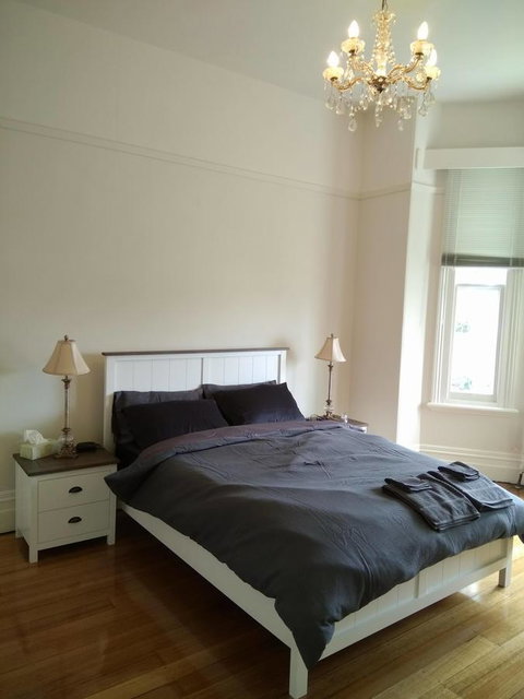Riverbank Villa - Tourism Search 12
