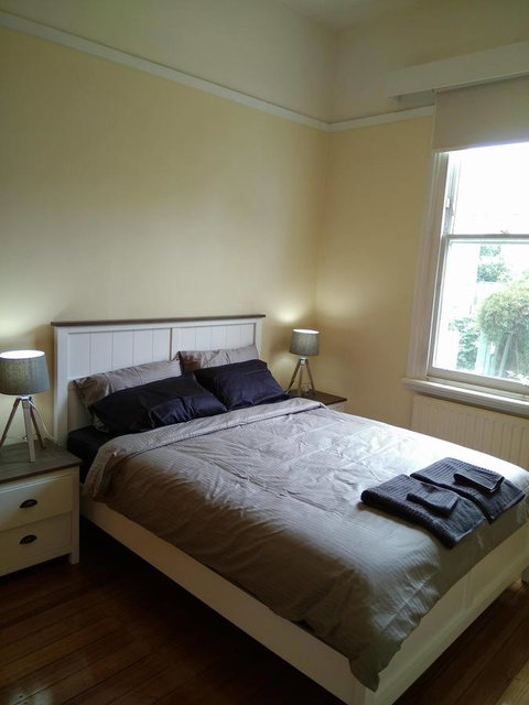 Riverbank Villa - Tourism Search 14