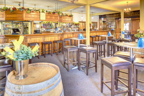 The Richmond Arms Hotel - Tourism Search 12