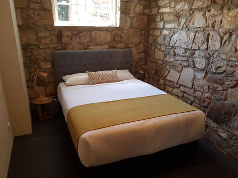 The Richmond Arms Hotel - Tourism Search 4