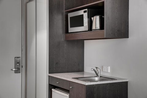Travelodge Hotel Hobart - Tourism Search 7