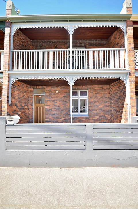 Two Up On York - Tourism Search 23