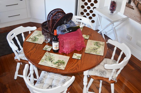 Two Up On York - Tourism Search 27