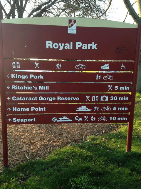 Two Up On York - Tourism Search 36