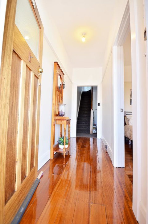 Two Up On York - Tourism Search 33