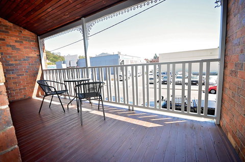 Two Up On York - Tourism Search 38