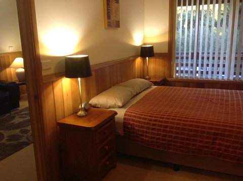 Driftwood Strahan Villas - Tourism Search 12