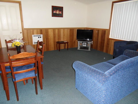 Driftwood Strahan Villas - Tourism Search 16