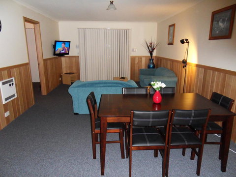 Driftwood Strahan Villas - Tourism Search 20