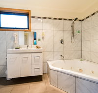 Driftwood Strahan Villas - Tourism Search