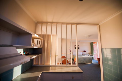 Parklane Motel - Tourism Search 4