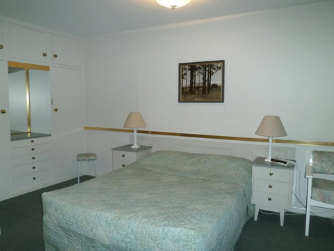 Parklane Motel - Tourism Search 38