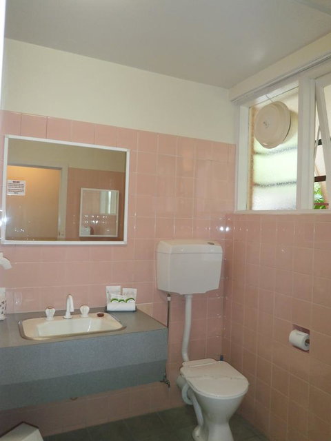 Parklane Motel - Tourism Search 41