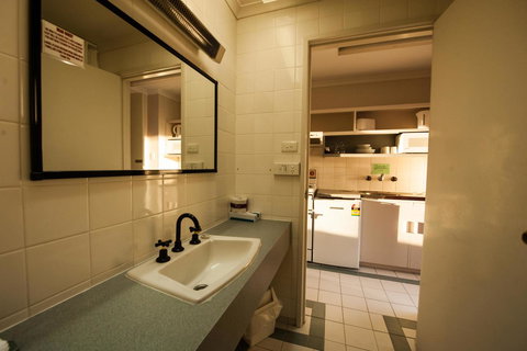 Parklane Motel - Tourism Search 24