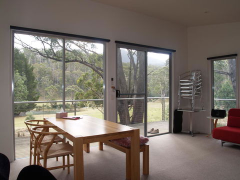 Craggy Peaks Wilderness Cabins - Tourism Search 0