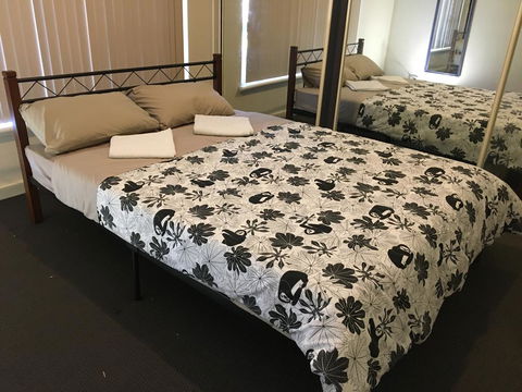 Newly Furnished Cosy Home - Tourism Search 3