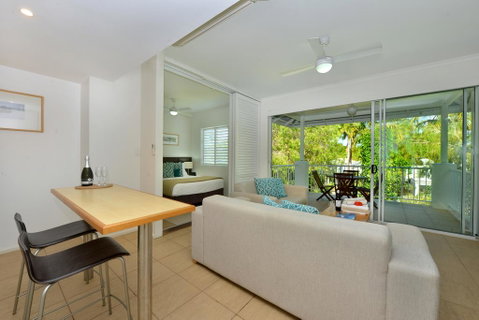 Ocean Sounds 2 Bedroom Apartment - Tourism Search 1