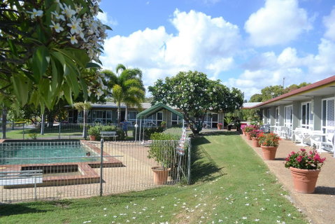 Ocean View Motel Bowen - Tourism Search 3