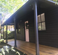 Old Railway Cottage - Tourism Search