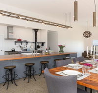 On A Hill - modern country home near Braidwood - Tourism Search