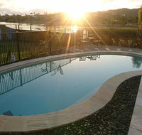 Palm Lakeside Holiday Home - Bowen Whitsundays Queensland - Tourism Search
