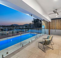 Panoramic Views Villa Birdwood Terrace 4 Bedroms - Toowong - Tourism Search
