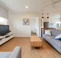 Peaceful 3 Bedroom Apartment in Ascot - Tourism Search