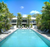 Plantation 2 - Absolute Beachfront